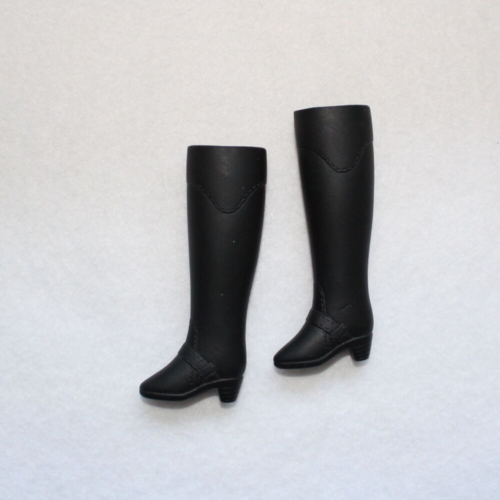 Hasbro Sindy Black Boots