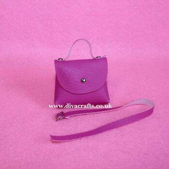 Handmade by Cazjar Pedigree Sindy Doll Size Bag & Belt - B006