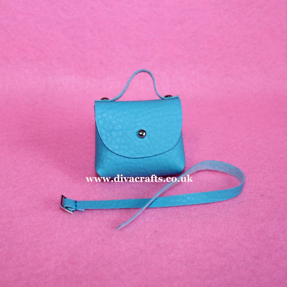 Handmade by Cazjar Pedigree Sindy Doll Size Bag & Belt - B0011