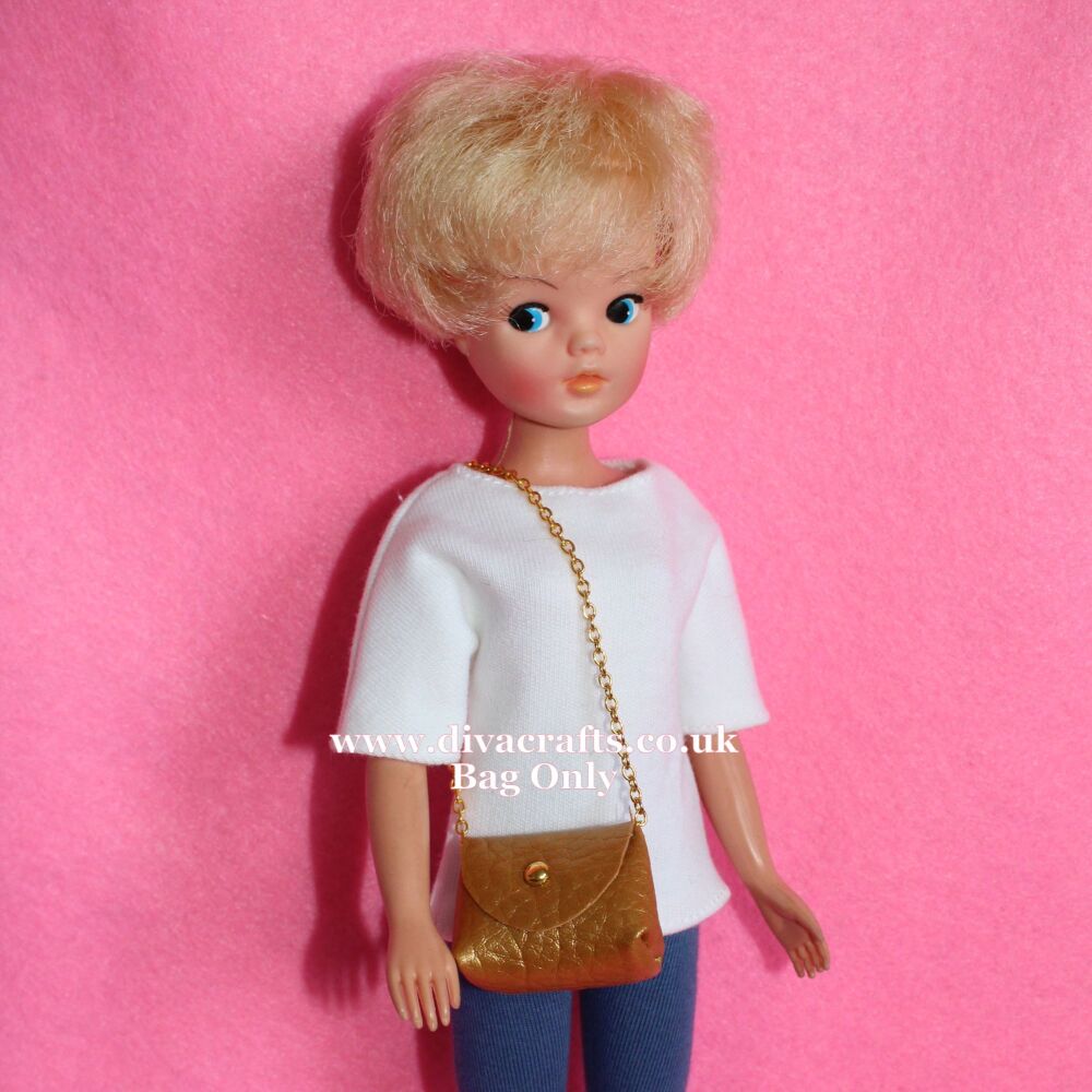 Handmade by Cazjar Pedigree Sindy Doll Size Bag Only - B0018