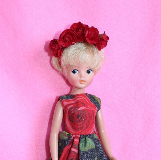 <!-- 0040 -->Sindy