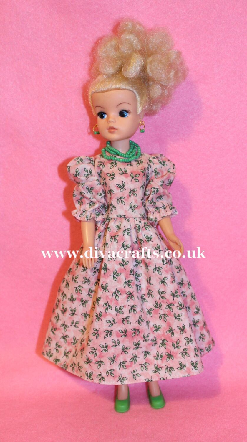 Handmade by Cazjar Pedigree Sindy Fashion - 175