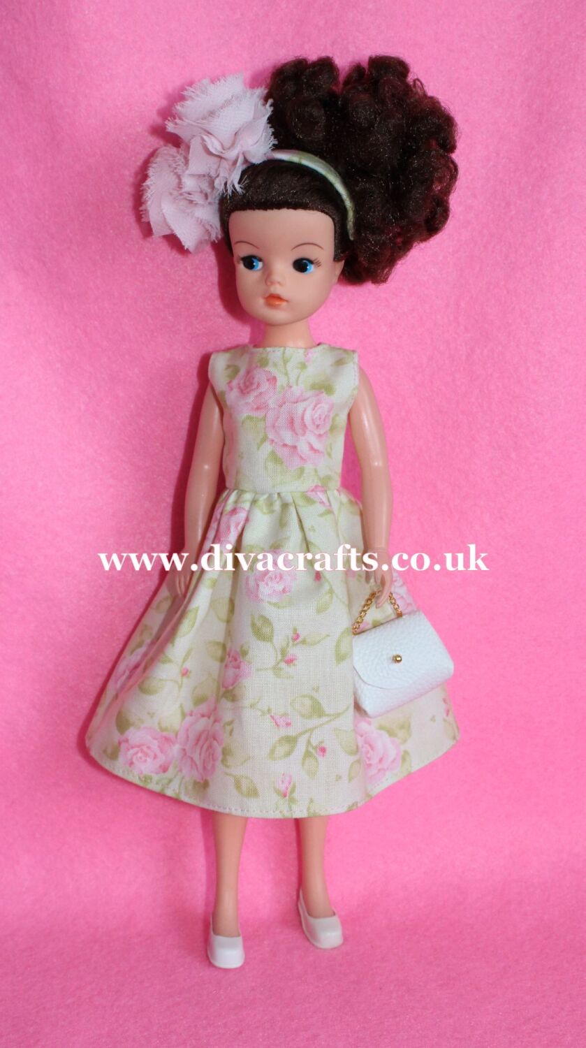 Handmade by Cazjar Pedigree Sindy Fashion - 196