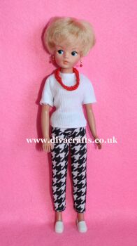 Handmade by Cazjar Pedigree Sindy Fashion - 206