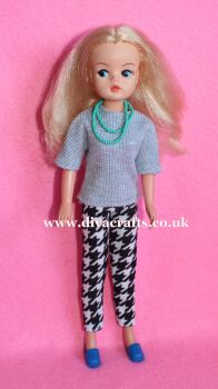 Handmade by Cazjar Pedigree Sindy Fashion - 208
