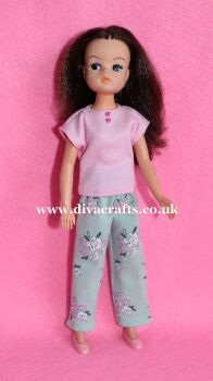 Handmade by Cazjar Pedigree Sindy Fashion - 237