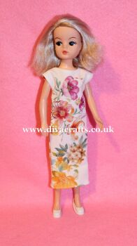 Handmade by Cazjar Pedigree Sindy Fashion - 271 Dress Only