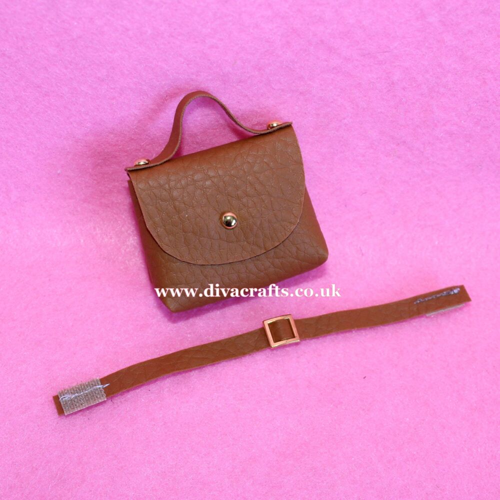 Handmade by Cazjar Pedigree Sindy Doll Size Bag & Belt - B0019
