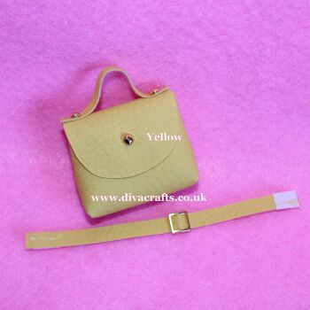 Handmade by Cazjar Pedigree Sindy Doll Size Bag & Belt - B0020 Yellow