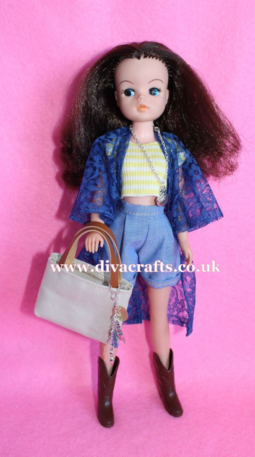 Handmade by Cazjar Pedigree Sindy Fashion - 300