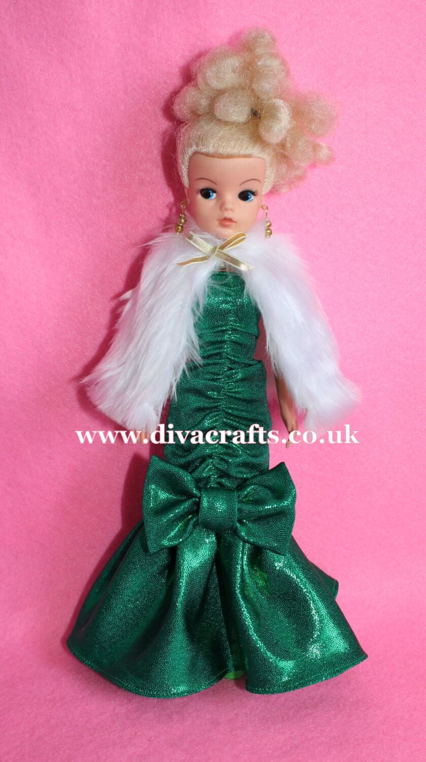 Handmade by Cazjar Pedigree Sindy Fashion - Reproduction Inspired Main Attr