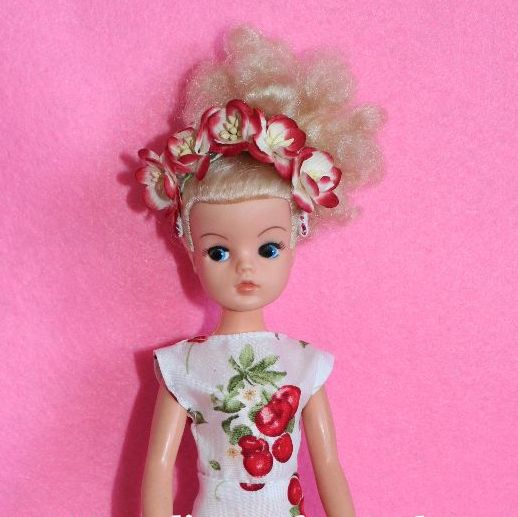 <!-- 0040 -->Sindy