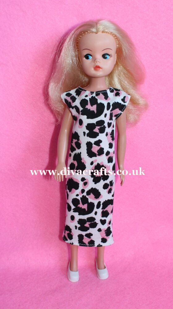 Handmade by Cazjar Pedigree Sindy Fashion - 336 Dress Only