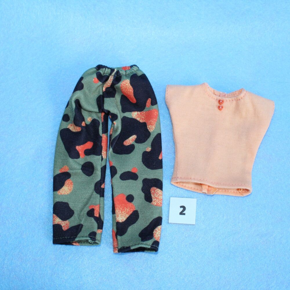 Handmade by Cazjar Pedigree Sindy Fashion - S002