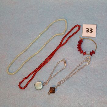 Handmade by Cazjar Pedigree Sindy Jewellery - S033