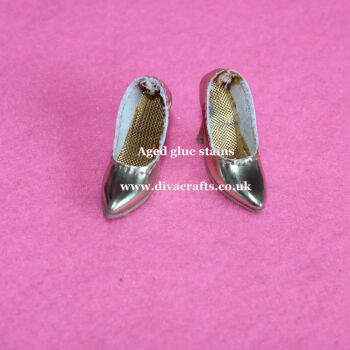 Integrity Jem Size Gold Shoes *used*