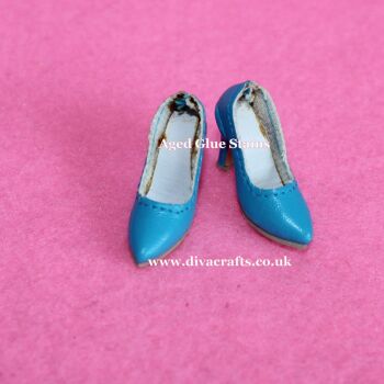 Integrity Jem Size Turquoise Shoes *used* / Damaged