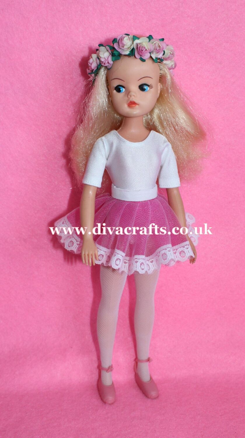 Handmade by Cazjar Pedigree Sindy Fashion - 062 Ballerina Outfit With shoes