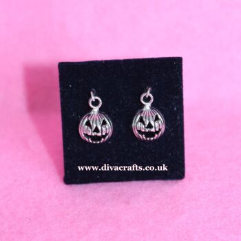 Handmade by Cazjar Pedigree Sindy Fashion - J026 - Jewellery Only