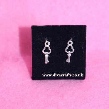 Handmade by Cazjar Pedigree Sindy Fashion - J032 - Jewellery Only