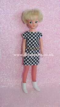 Handmade by Cazjar Pedigree Sindy Fashion - 103
