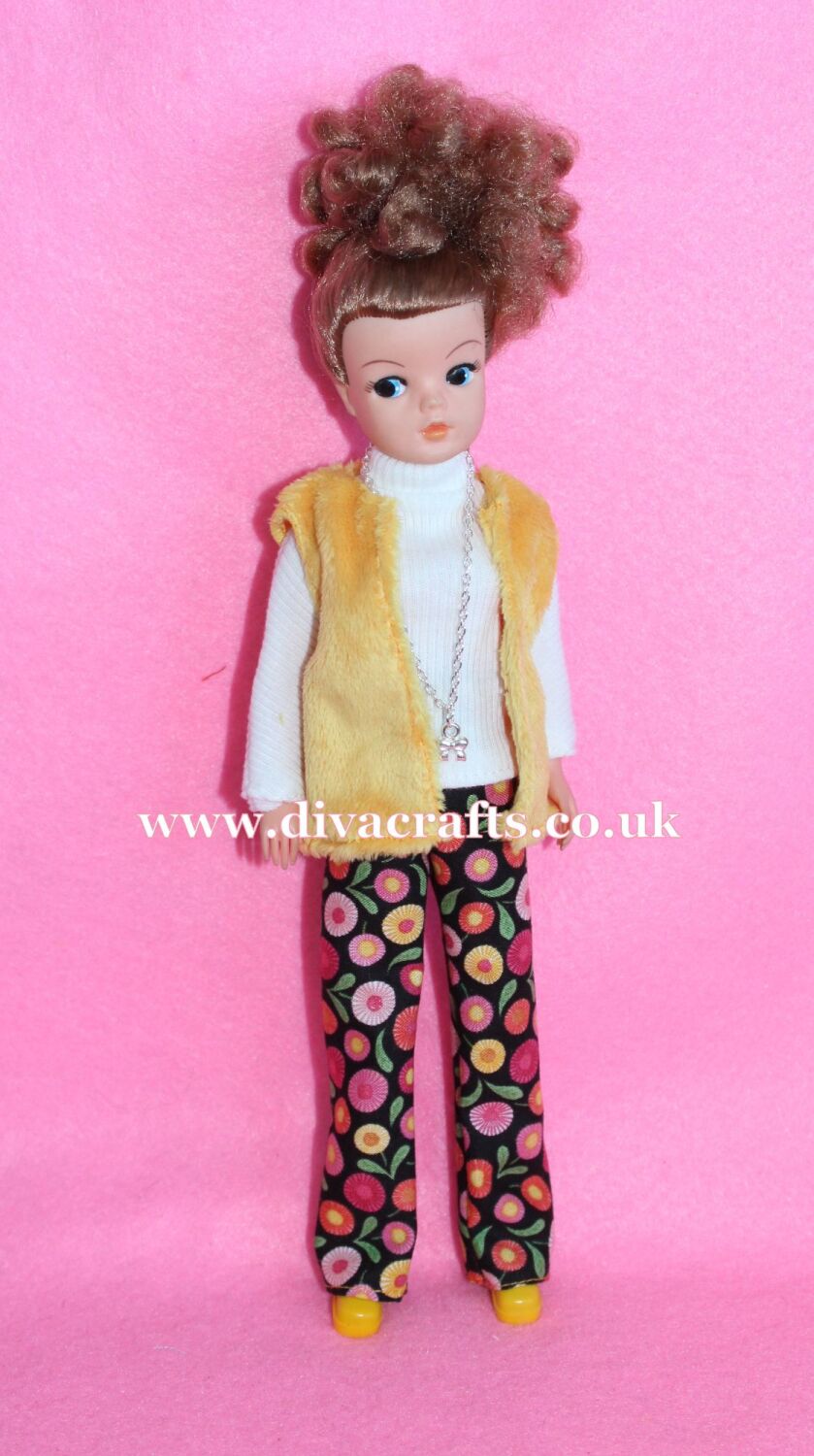 Handmade by Cazjar Pedigree Sindy Fashion - 113
