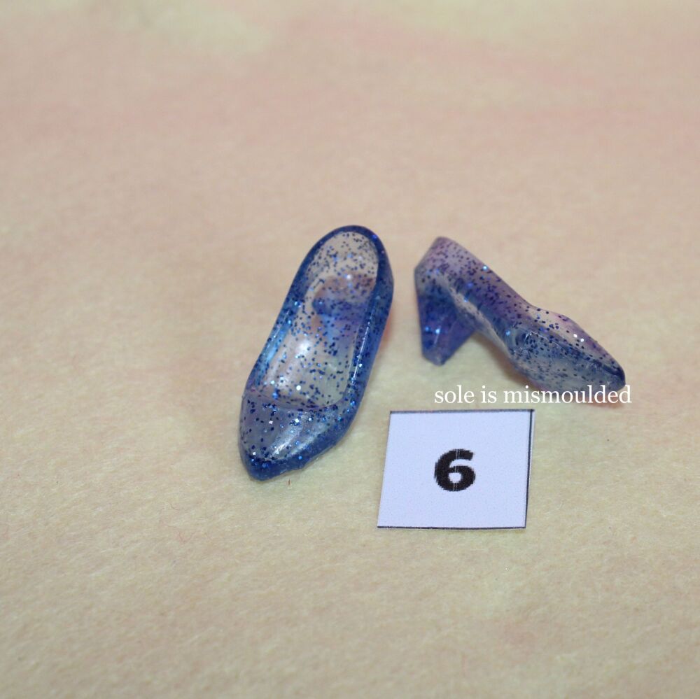 Hasbro Size Custom Made Jem Doll Shoes  *used* Pair 6