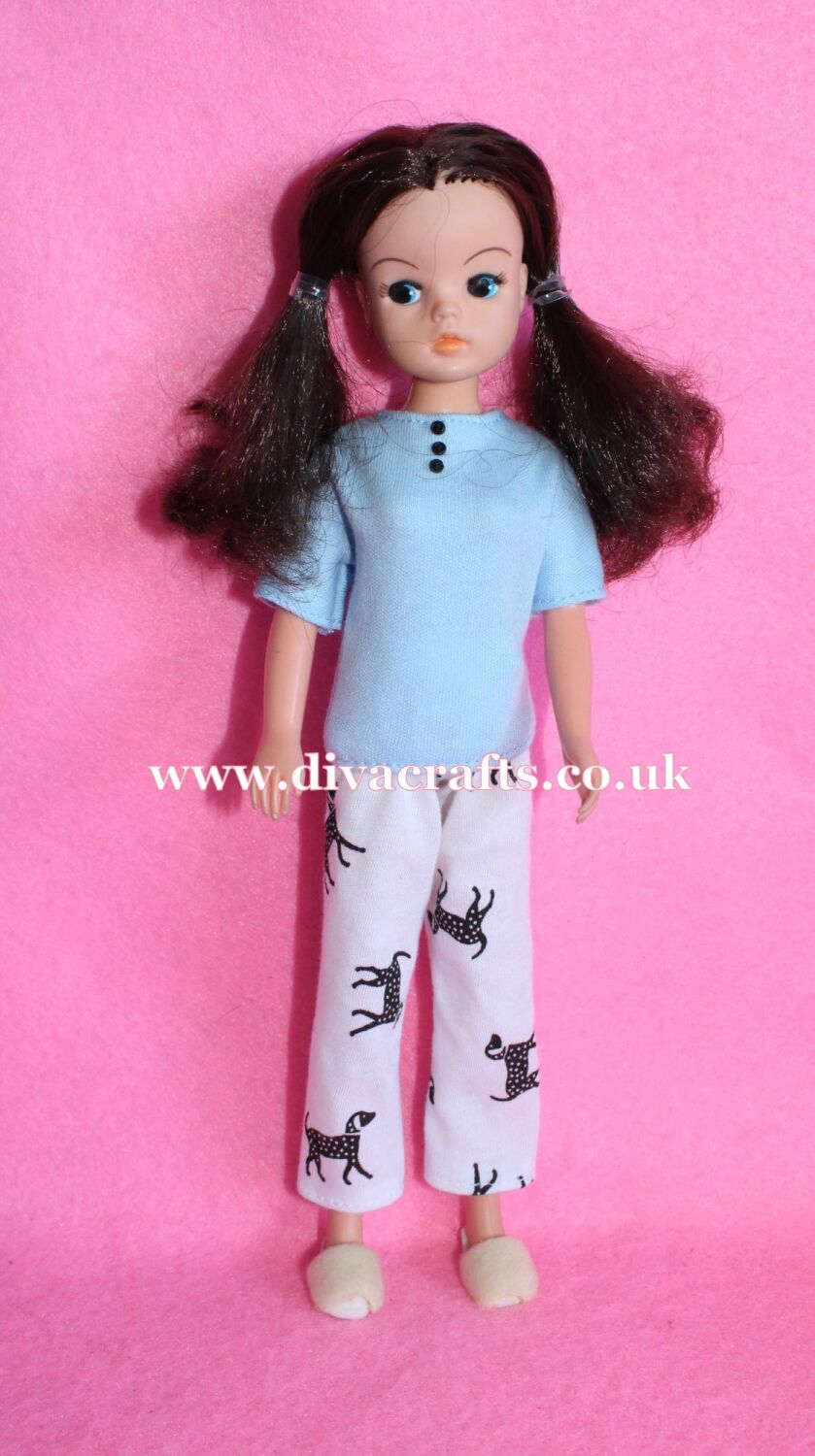 Handmade by Cazjar Pedigree Sindy Fashion - 136