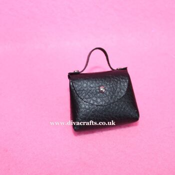 Handmade by Cazjar Pedigree Sindy Doll - 142 - Bag Only