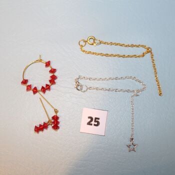 Clearance - Fits Pedigree Sindy - S025 jewellery