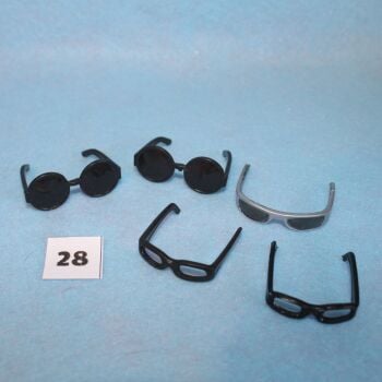Clearance - Fits Pedigree Sindy - S028 assorted glasses *used / played with condition*