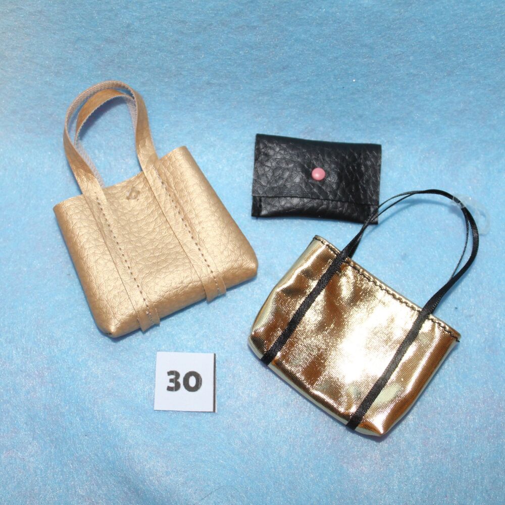 Clearance - Fits Pedigree Sindy - S030 Assorted Bags