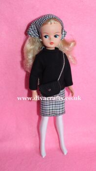 Handmade by Cazjar Pedigree Sindy Fashion - 009