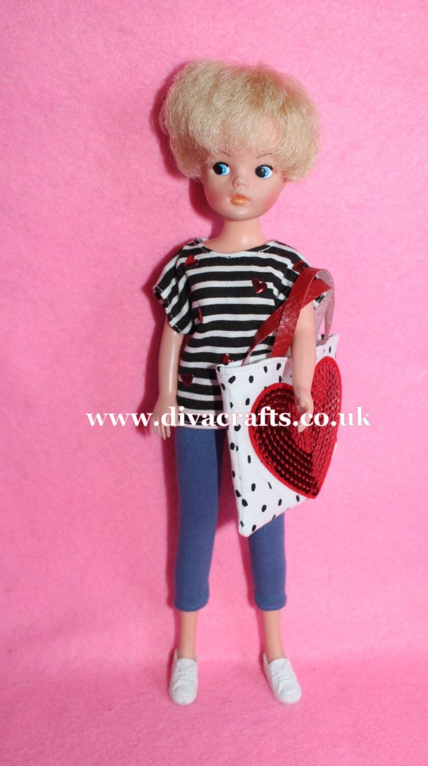 Handmade by Cazjar Pedigree Sindy Fashion - 011