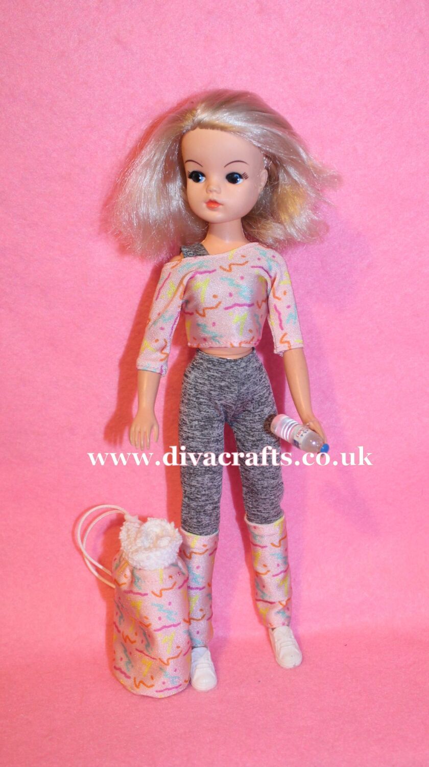 Handmade by Cazjar Pedigree Sindy Fashion - 038