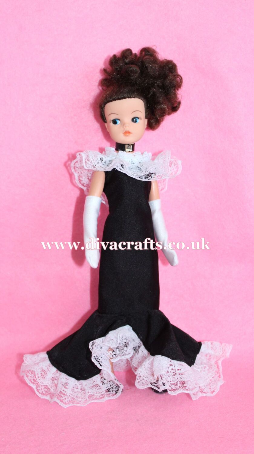 Handmade by Cazjar Pedigree Sindy Fashion - 056