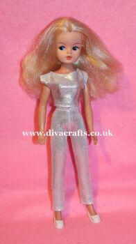 Handmade by Cazjar Pedigree Sindy Fashion - 061