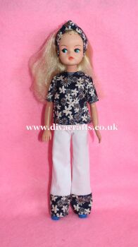Handmade by Cazjar Pedigree Sindy Fashion - 071