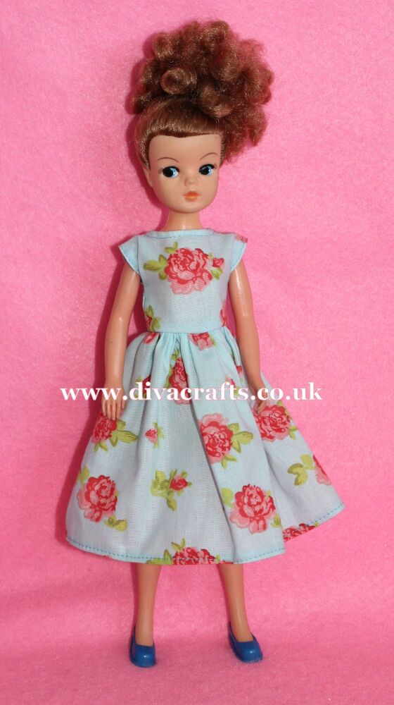 Handmade by Cazjar Pedigree Sindy Fashion - 079 Dress Only