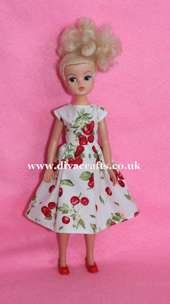 Handmade by Cazjar Pedigree Sindy Fashion - 085 Dress Only