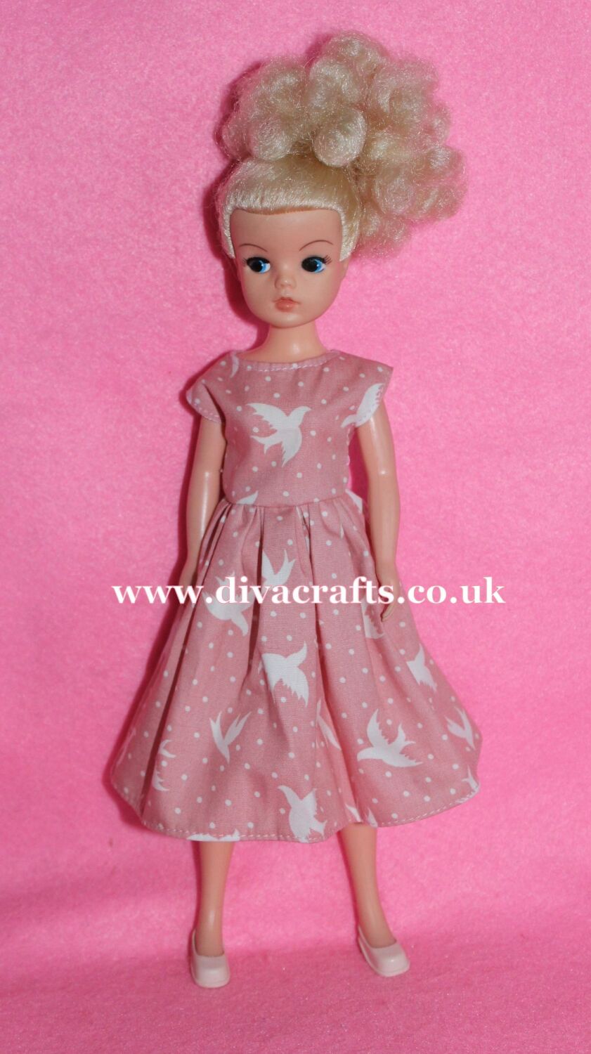 Handmade by Cazjar Pedigree Sindy Fashion - 120 Dress Only