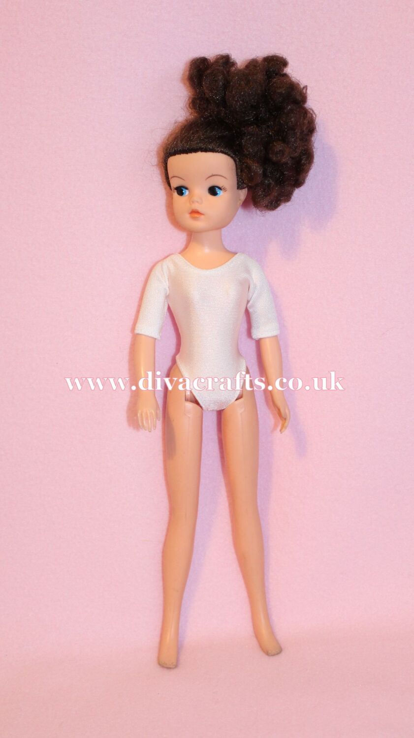 Clearance Item - Pedigree Sindy Doll - Masquerade BRUNETTE *used*