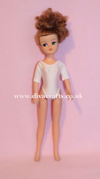 Clearance Item - Pedigree Sindy Doll - Masquerade AUBURN *used*