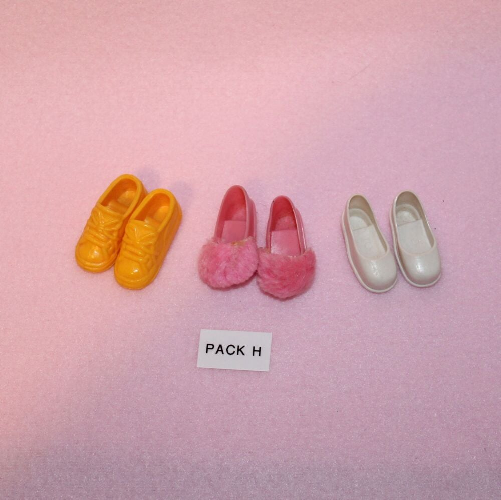 Clearance Item - Sindy Shoes *USED* Pack H