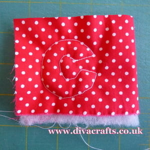 diva crafts padded letters free tutorial (2)