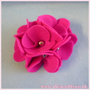 felt flower free project diva crafts (4)