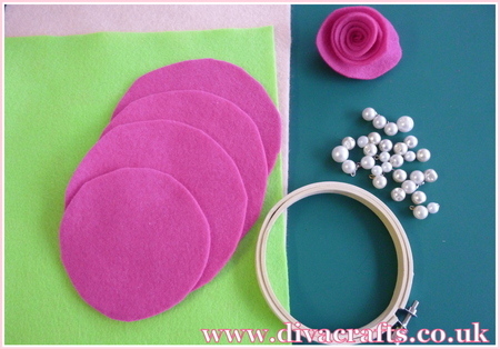 floral mobile decoration free project diva crafts (1)