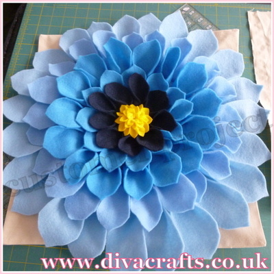 felt flowers customer project diva crafts (1)