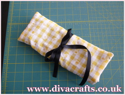 diva crafts free project sewing roll (8)