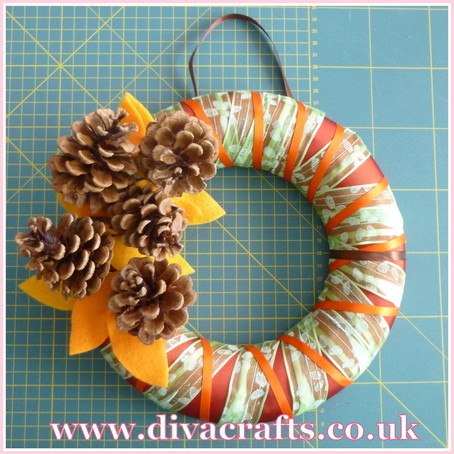 autumn wreath with pine cones diva crafts